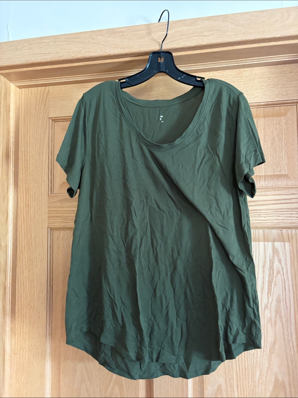 Basic Women's Short Sleeve Tee in Olive Green